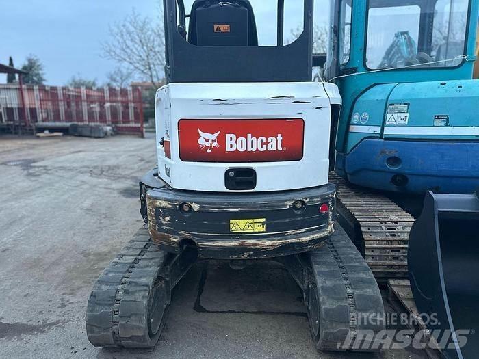 Bobcat E26 ミニ油圧ショベル 7t以下（ミニユンボ・ミニディガー）