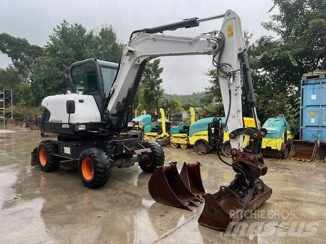 Bobcat E 57 W ホイール式油圧ショベル（パワーショベル・ユンボ・バックホー）