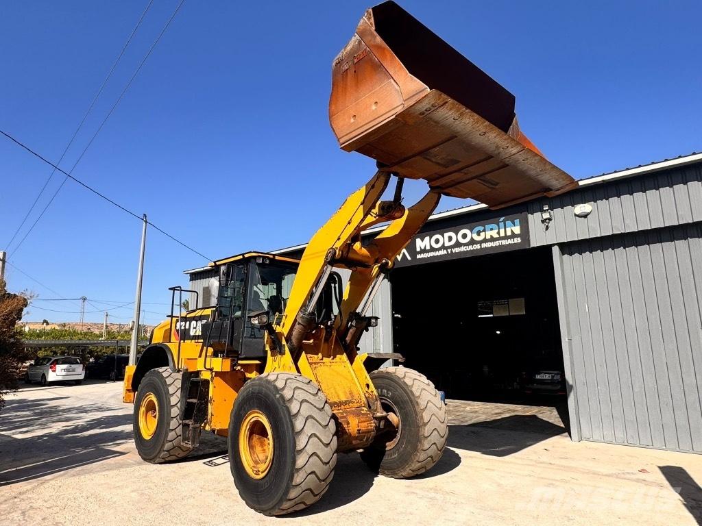 CAT 972 M ホイールローダー・タイヤショベル