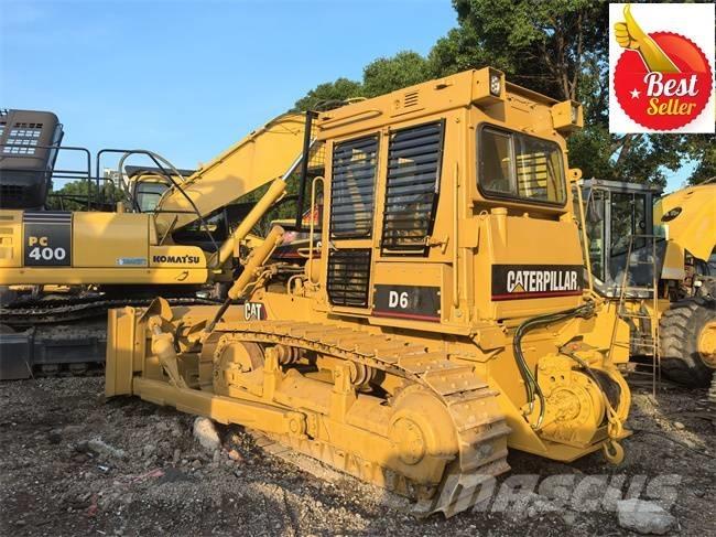 CAT D 6 D ブルドーザー