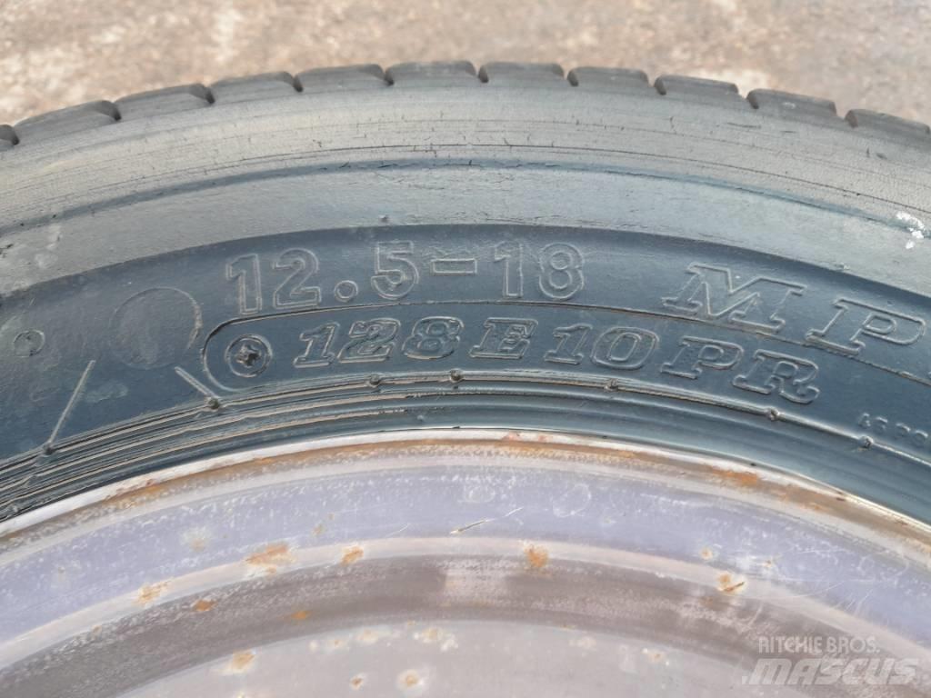 Dunlop 12,5-18 Hjul タイヤ、ホイル、リム