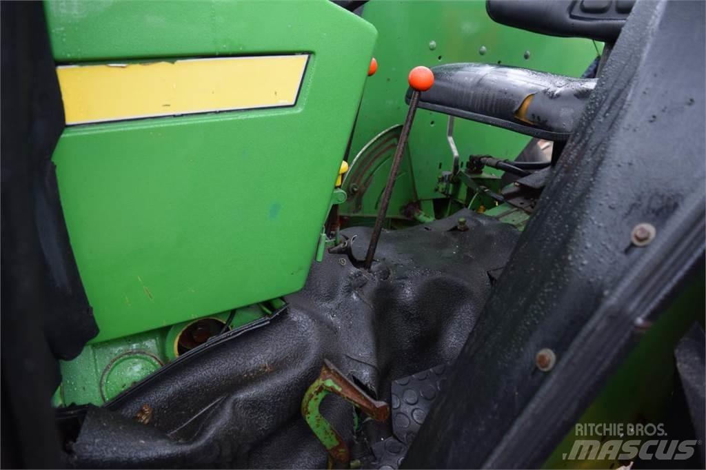 John Deere 1640 トラクター