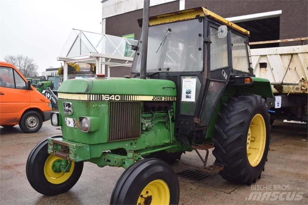 John Deere 1640 トラクター