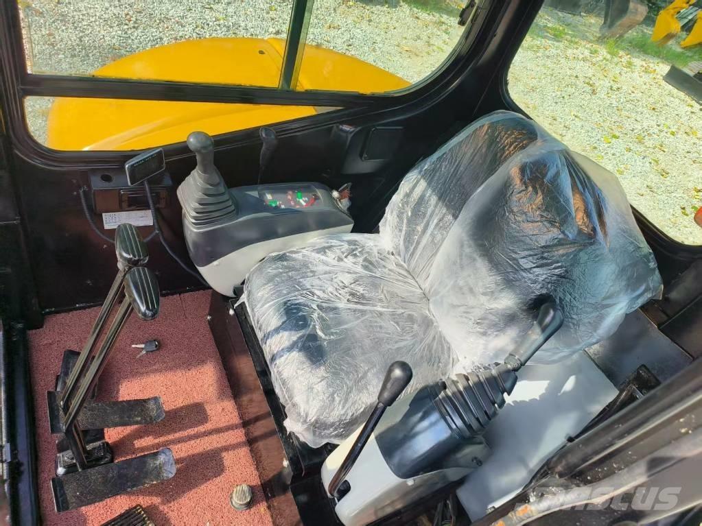 CAT 305 CR ミニ油圧ショベル 7t以下（ミニユンボ・ミニディガー）