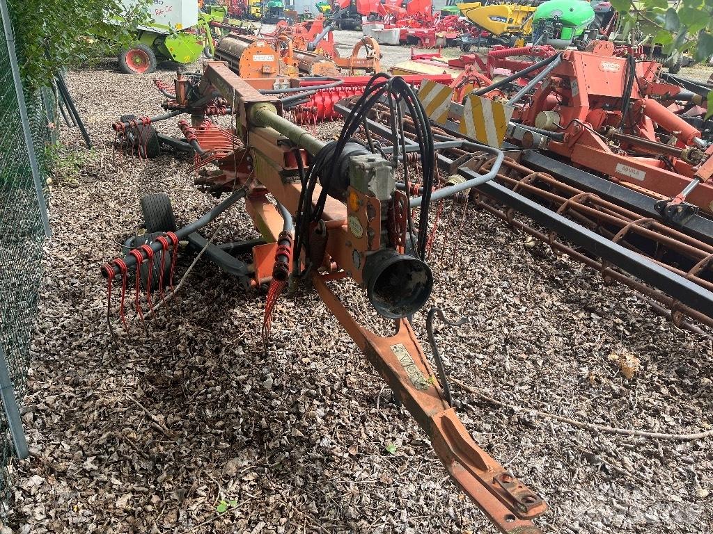 Kverneland ANDEX 653 テッダー・テッダーレーキ