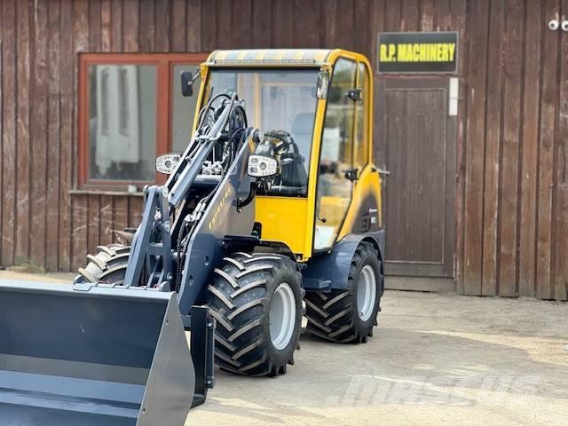 Eurotrac W12 ホイールローダー・タイヤショベル