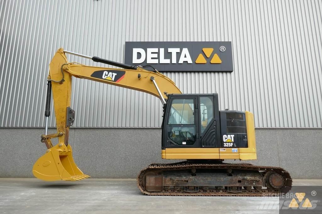 CAT 325F LCR 大型油圧ショベル12t以上（パワーショベル・ユンボ）