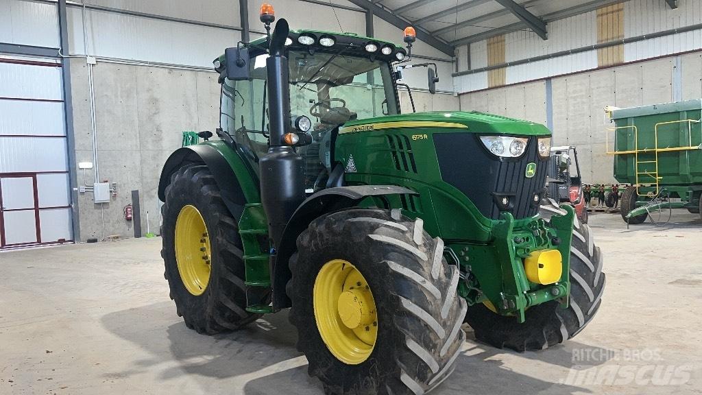 John Deere 6175 R トラクター