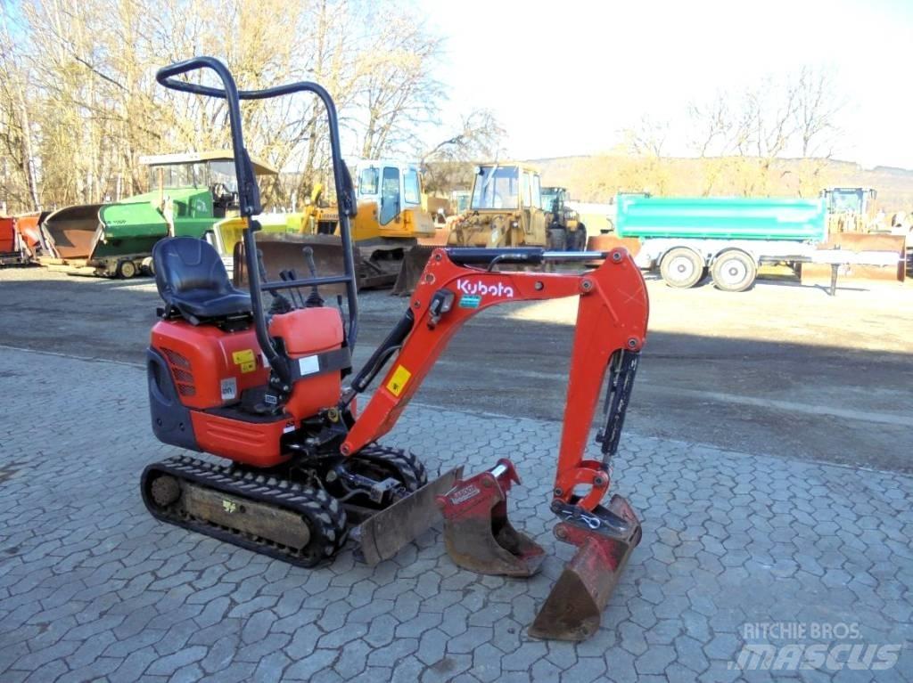 Kubota K 008-3 ミニ油圧ショベル 7t以下（ミニユンボ・ミニディガー）