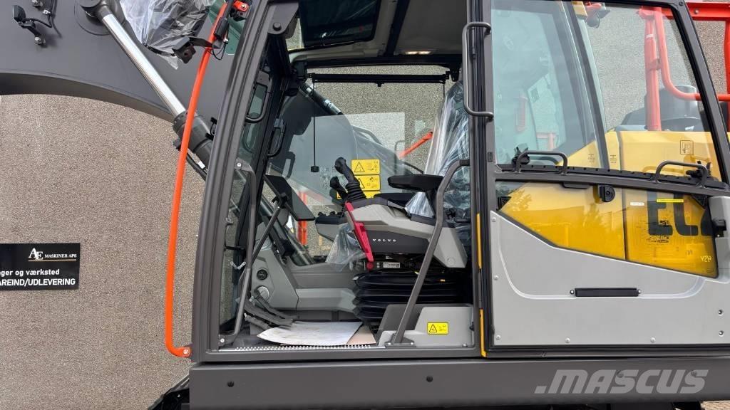Volvo EC 260 FL 大型油圧ショベル12t以上（パワーショベル・ユンボ）