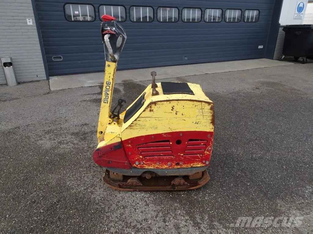 Bomag BRP65/70D プレートコンパクター