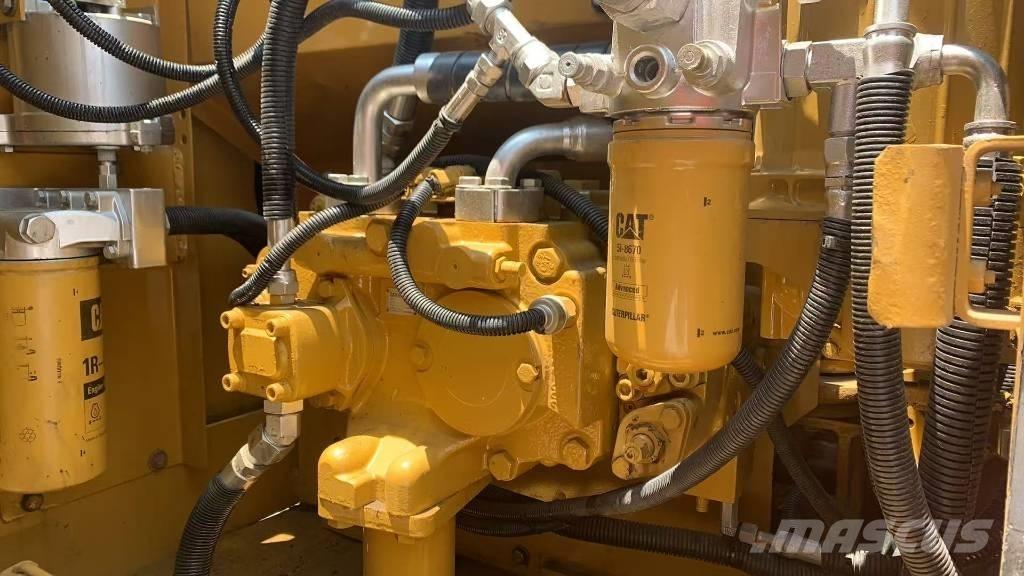 CAT 320GC 大型油圧ショベル12t以上（パワーショベル・ユンボ）