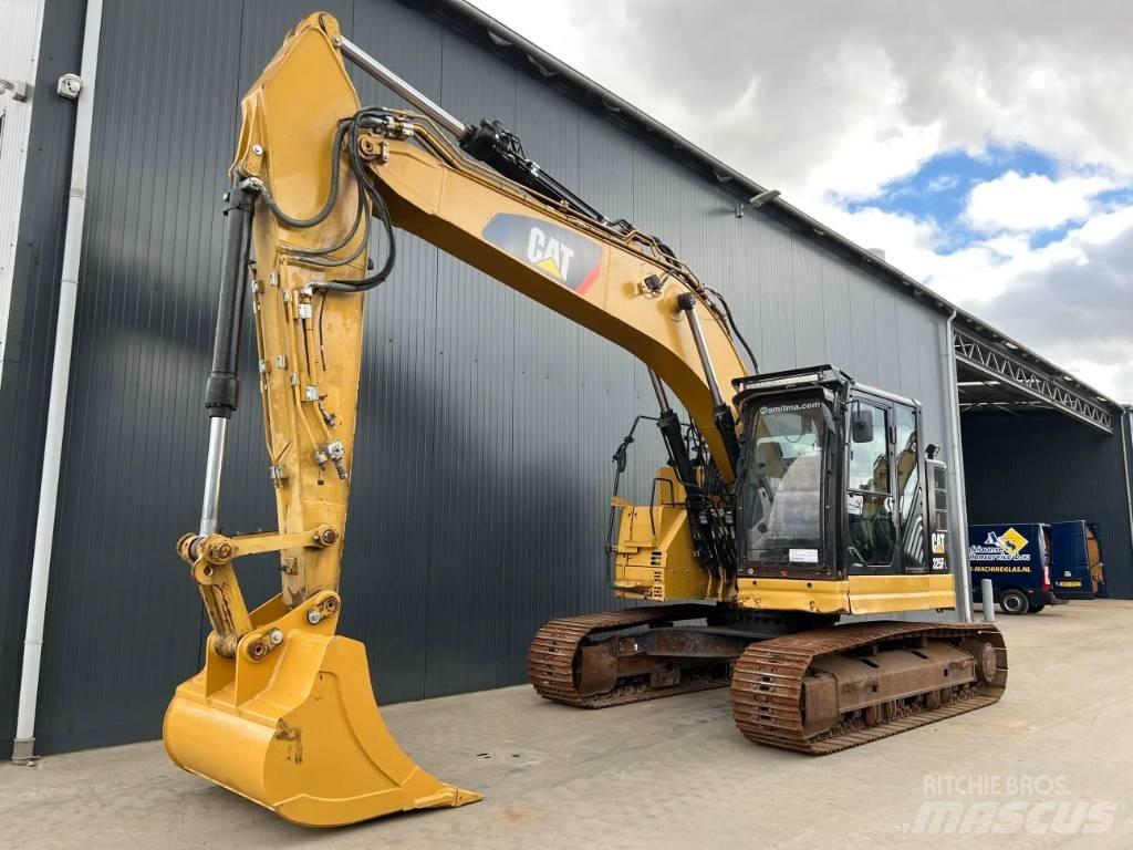 CAT 325F LCR 大型油圧ショベル12t以上（パワーショベル・ユンボ）
