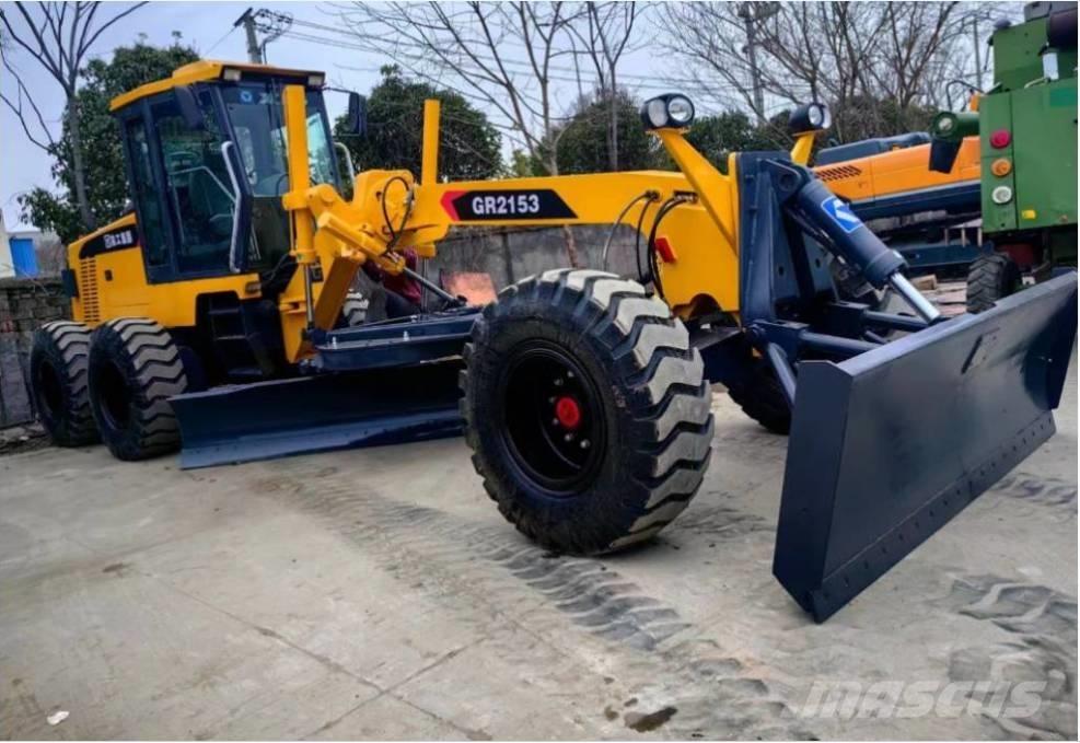 XCMG GR 2153 モーターグレーダー