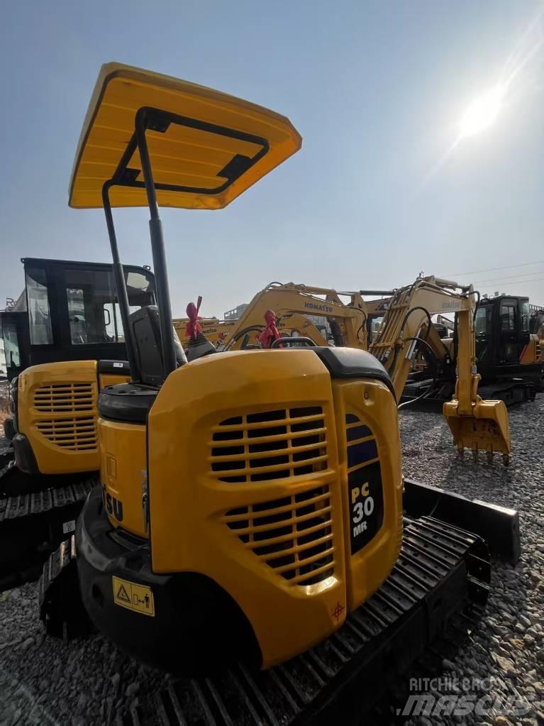 Komatsu PC 30 MR-3 ミニ油圧ショベル 7t以下（ミニユンボ・ミニディガー）
