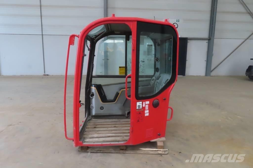 Volvo ECR 88 D キャビン及び内装
