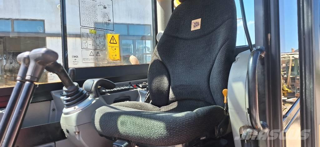 JCB 86C-2 中型油圧ショベル 7ｔ-12ｔ（ユンボ・パワーショベル・バックホー）