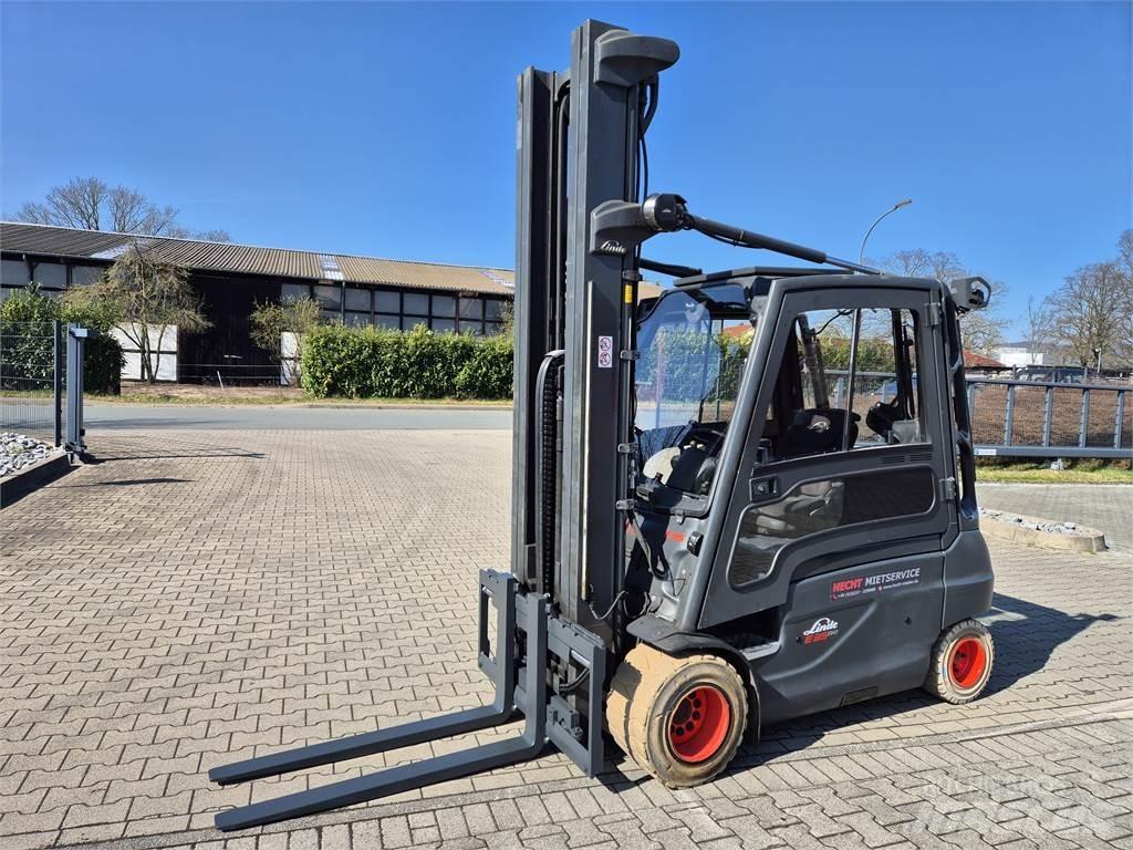 Linde E35L バッテリーフォークリフト