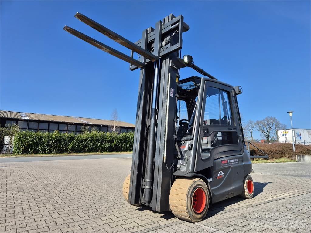 Linde E35L バッテリーフォークリフト