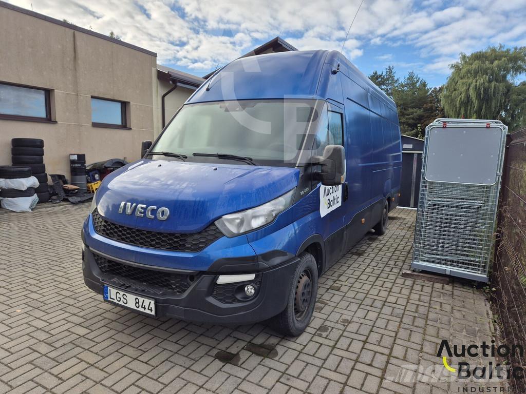 Iveco 35S17 ボックストラック