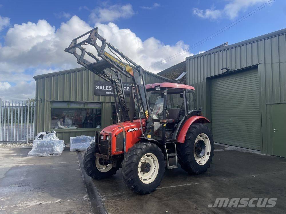 Zetor 6341 トラクター
