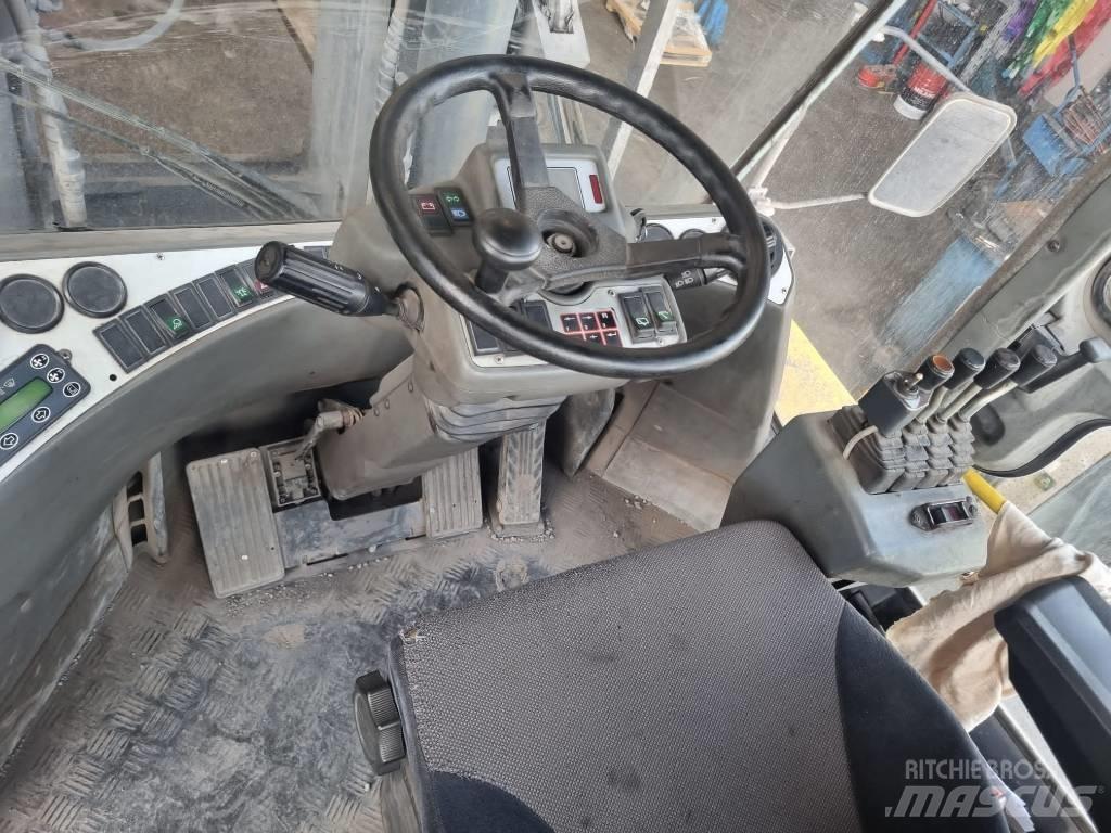 Kalmar DCF 250-12LB ディーゼル・軽油