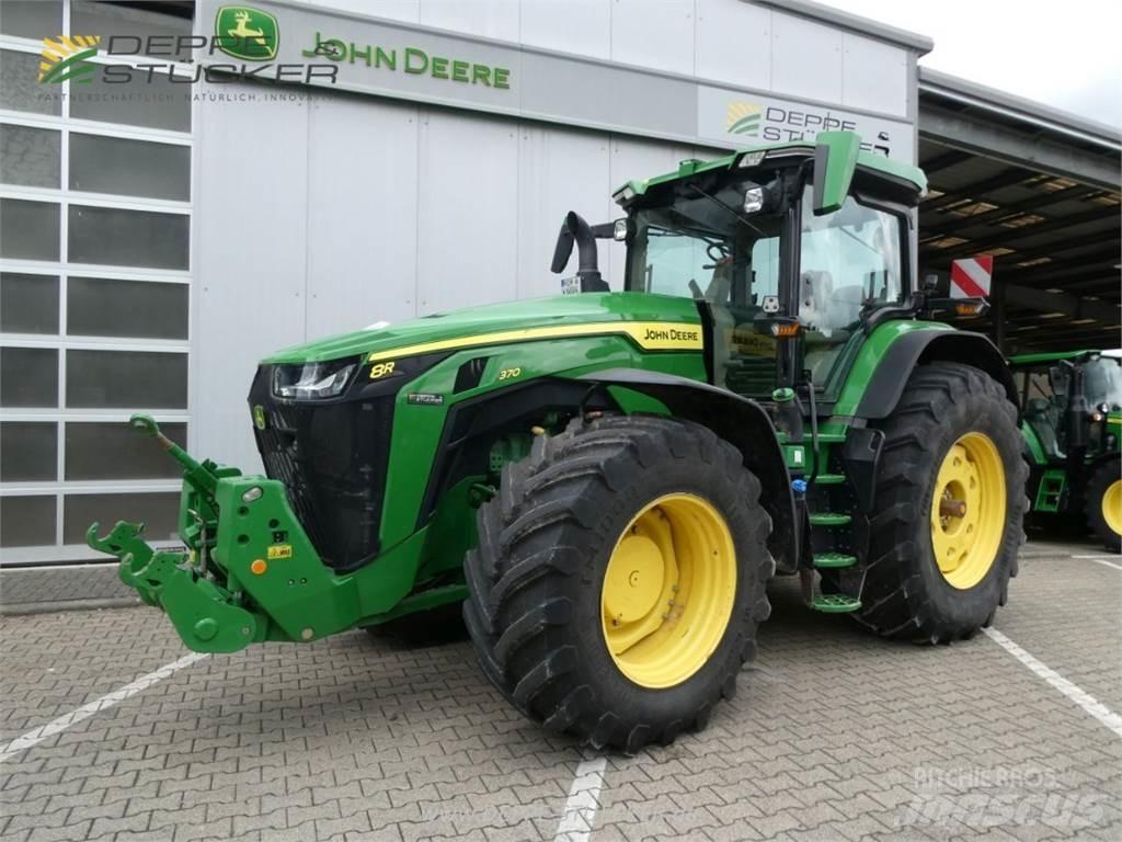 John Deere 8R 370 トラクター