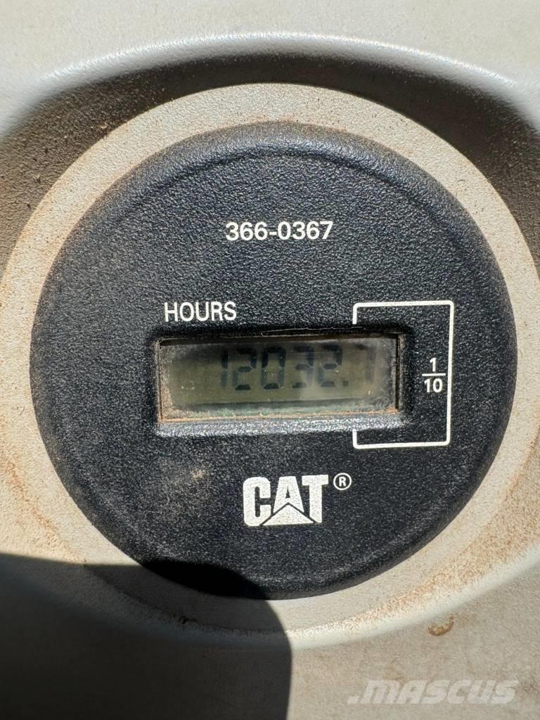 CAT 352 F 大型油圧ショベル12t以上（パワーショベル・ユンボ）