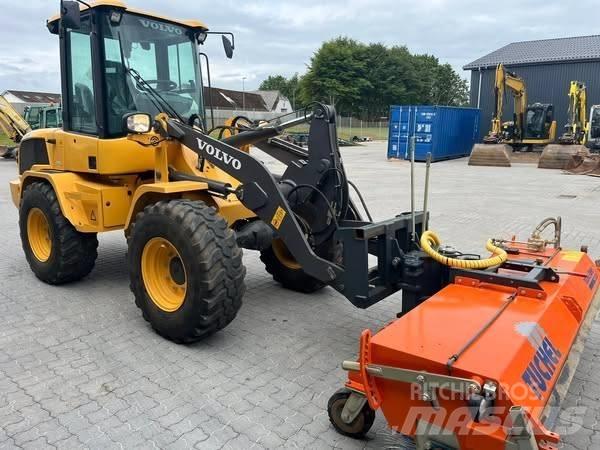 Volvo L 30 G ホイールローダー・タイヤショベル
