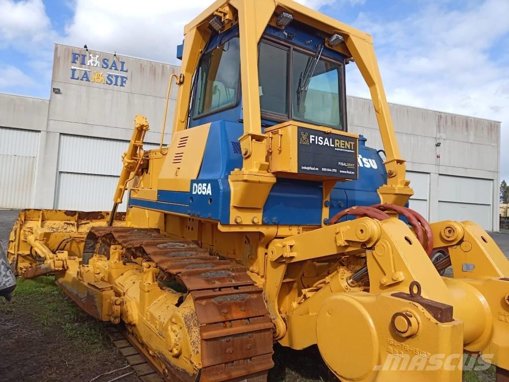 Komatsu D 85 A-21 ブルドーザー