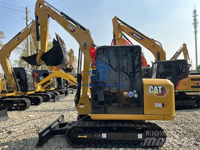 CAT 306E ミニ油圧ショベル 7t以下（ミニユンボ・ミニディガー）