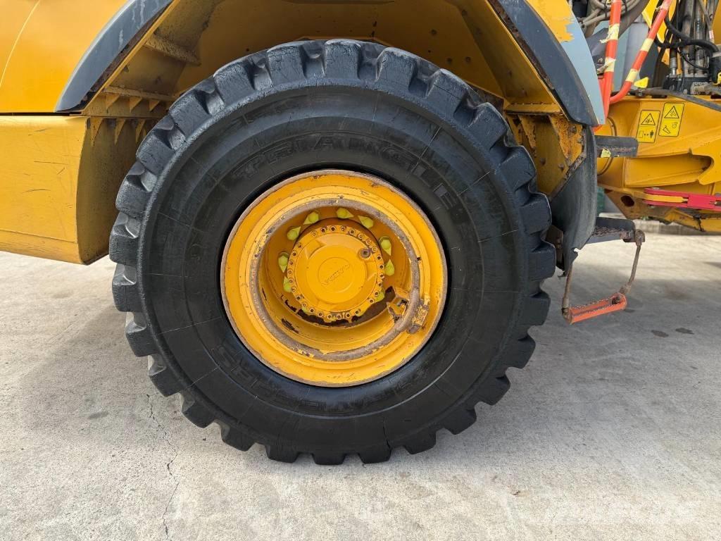 Volvo A 30 G アーティキュレート式ダンプトラック