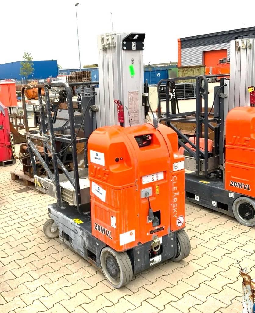 JLG 20 MVL 垂直昇降型リフト