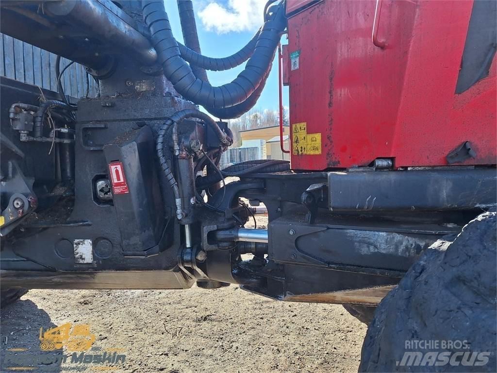 Komatsu 895 ハーベスター