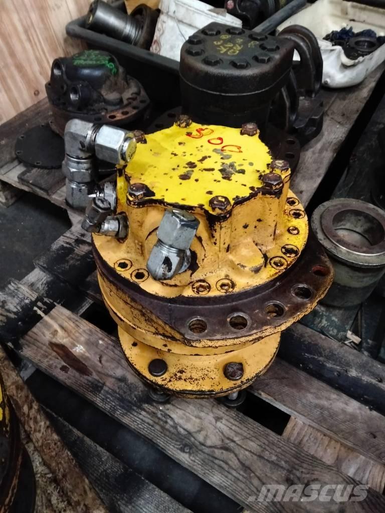 Poclain 800 cc エンジン