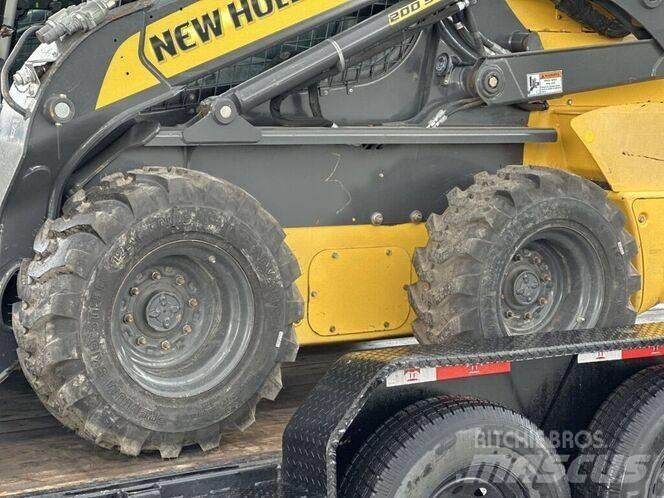 New Holland L 228 スキッドステアローダー