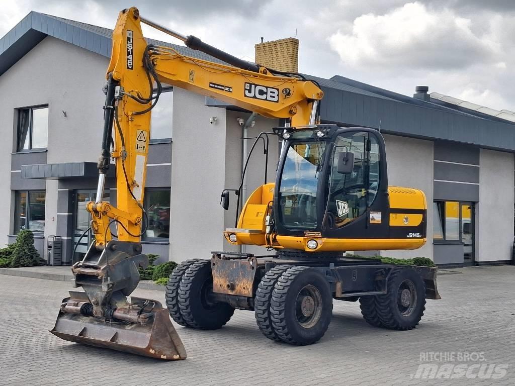 JCB JS 145 W ホイール式油圧ショベル（パワーショベル・ユンボ・バックホー）