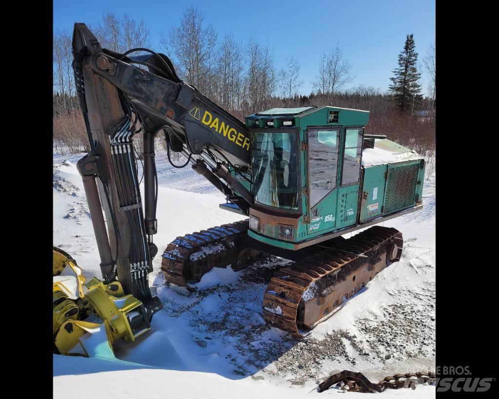 John Deere 853 フェラーバンチャー