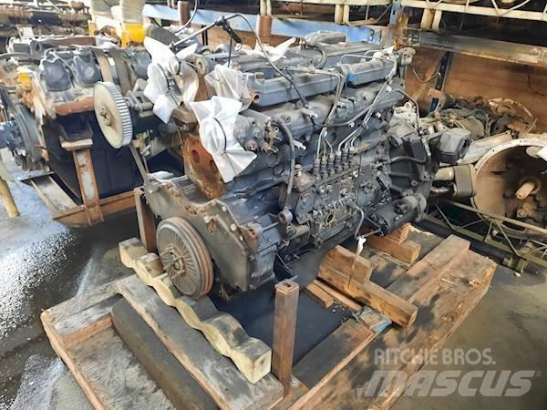 DAF 865 RS222L エンジン