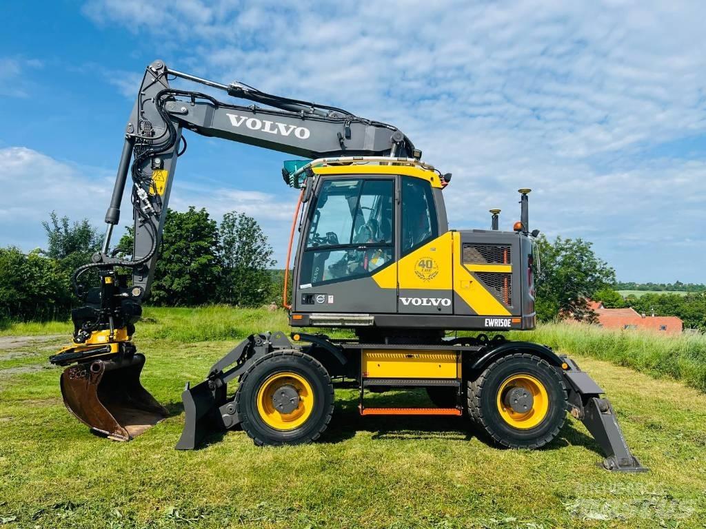Volvo EWR 150 E ホイール式油圧ショベル（パワーショベル・ユンボ・バックホー）