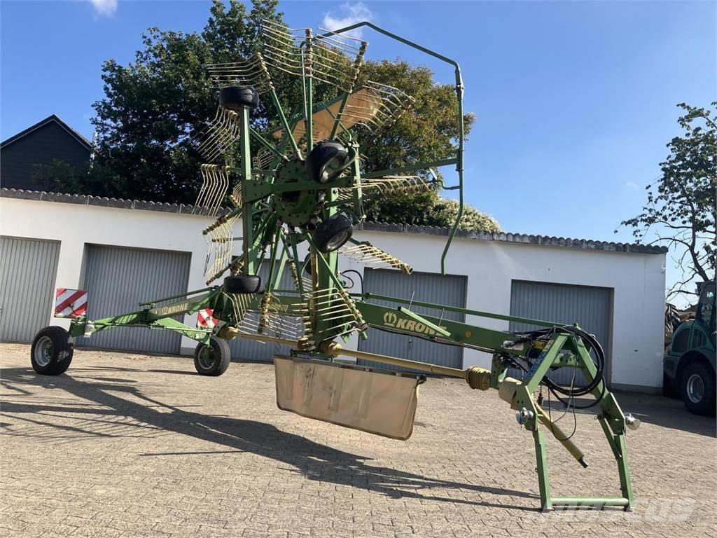 Krone SWADRO 810 ウィンドローア/レーキ