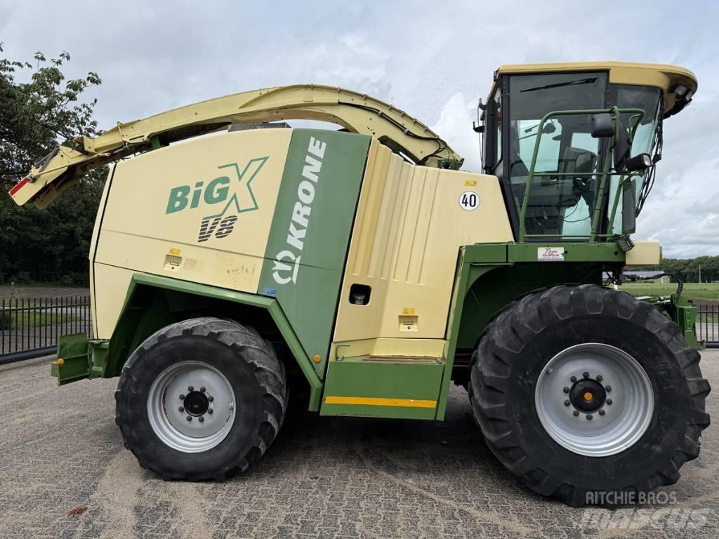 Krone Big X V8 自走式フォレージハーベスター
