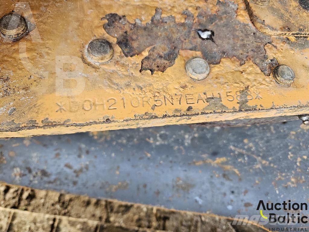 CASE CX 210 B 大型油圧ショベル12t以上（パワーショベル・ユンボ）