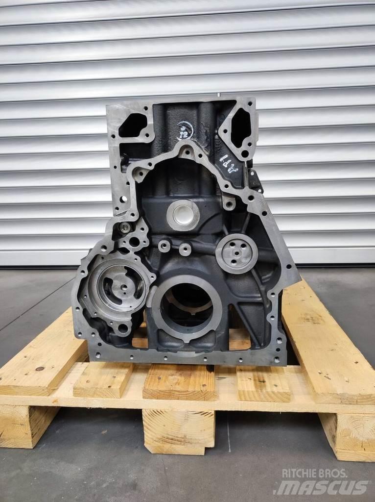 MAN D2676 Euro 6 エンジン