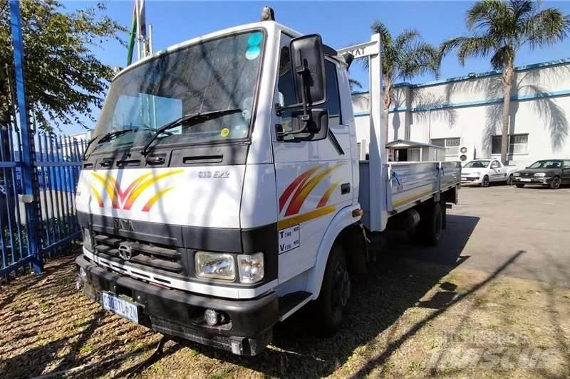 Tata LPT 813 その他トラック