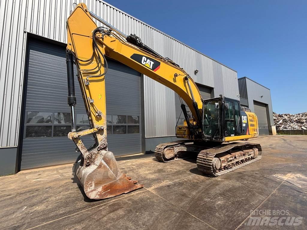 CAT 330FL 特殊油圧ショベル
