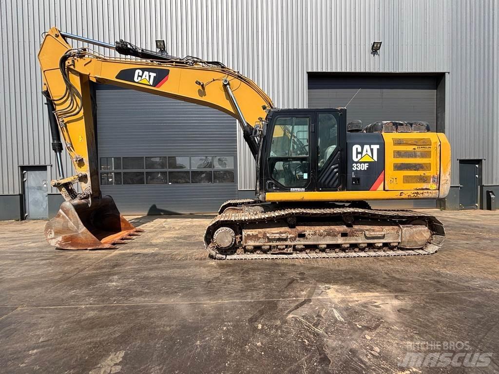 CAT 330FL 特殊油圧ショベル