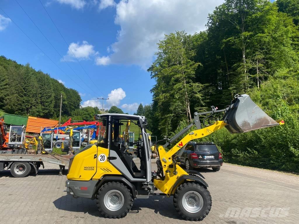Wacker Neuson WL 28 ホイールローダー・タイヤショベル
