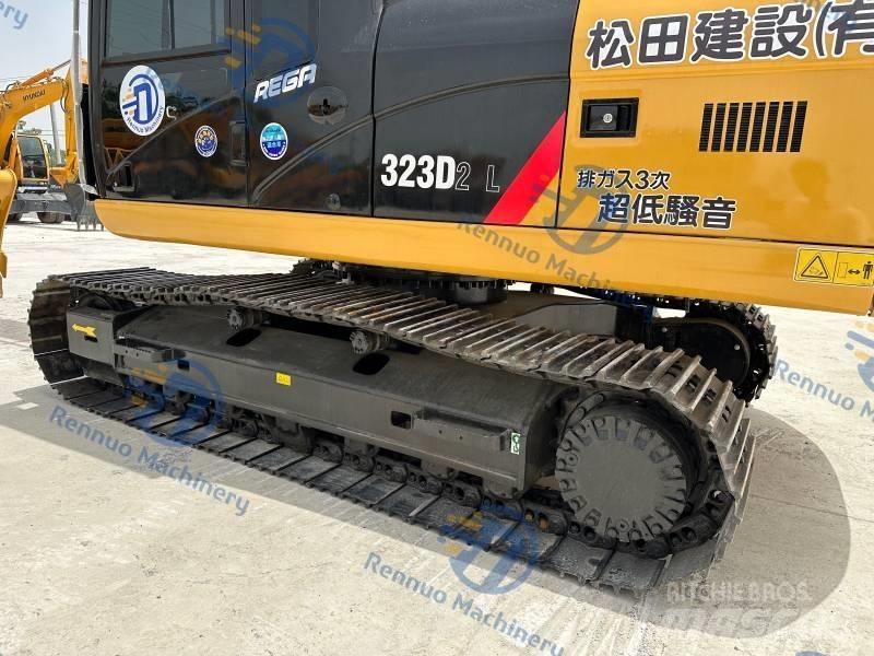 CAT CAT323D2L 大型油圧ショベル12t以上（パワーショベル・ユンボ）
