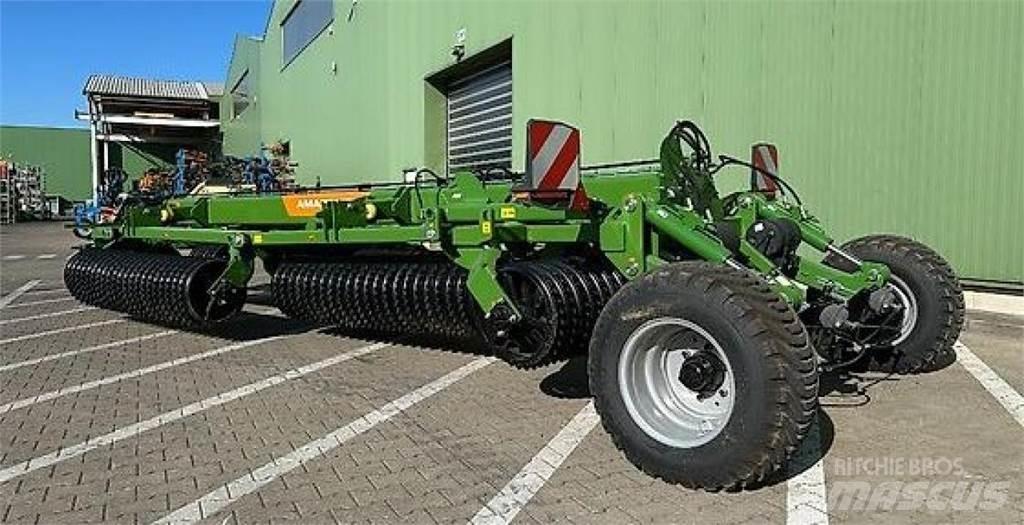 Amazone AW 12200 ローラー